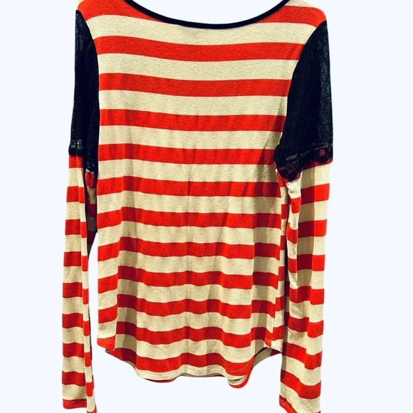 New Red and Cream striped blouse with lace size L - Picture 3 of 8